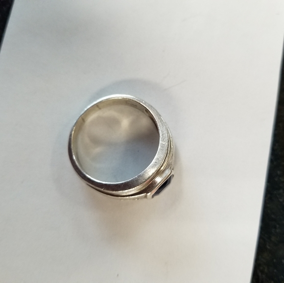 Silver ring - Picture 3 of 3